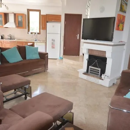 Vilă Sleeps 6, Private Pool.close To Town. *
